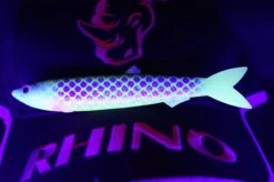 Rhino 15g 135mm Soft-Finny Black Devil Fish Smell -Shimano-winkel 3341 D9 scaled 1