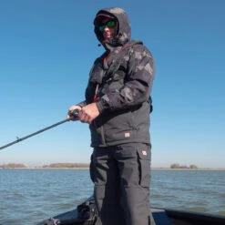 Fox Rage RS Triple Layer Jacket -Shimano-winkel 965c58e0899c426cafc21aeb724e6630