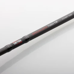 Dam Detek Specialista Twin Tip 360cm 2LBS -Shimano-winkel b88c64392a5ee59036918c3ea3e4b831